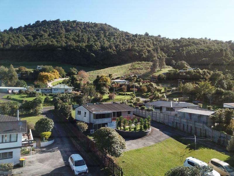 Mountain Top Kiwi Star Holiday Home Rotorua Exterior photo